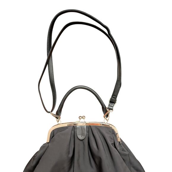 Doppelganger Italy Oversized Black Kiss Lock Top Handle Bag - Picture 7 of 9